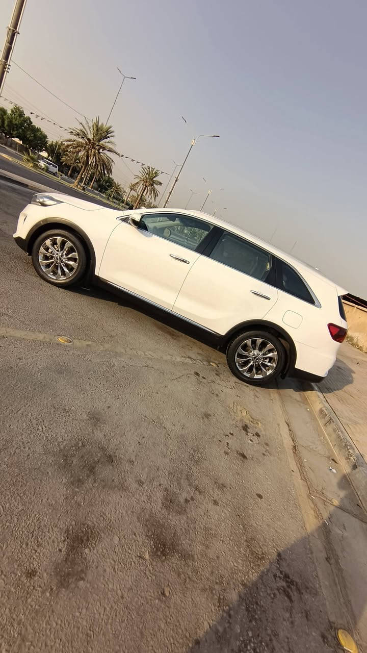 سورنتو ٢٠٢٠ شركه العامه فول مواصفات كفاله عامه من صبغ وتبديل وبارد وشخوط ماشيه ٨٣ الف حقيقي وعل الفحص سياره من الزيرو لحد الان عدنه رقم بغداد بسمي تحويل مباشر مشروع وطني ورقم انكليزي مواصفات بصمه وبنوراما كشنات كهرباء لايت زنون وترحيب عن الاقتراب جنطه كهرباء ومري شفط محرك ٦ سلندر سياره جاهزه الاخير وتراي مال زيرو كلهه شركه كير محرك صدر تبريد ثلج كتلوكات شركه ادامه كله بشركة  توني مسوي ادامه عامه ملاحظه محرك مبدل واشر قبق ولفات مع تنظيف كيس للادامه فقط عواني كربلاء السعر(   ٢٣٥   )مجال بسيط الاتصال(***********)
