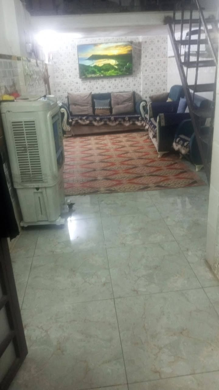 بيت طابو ملك في شارع حيفا الكرخ    الفلاحات  البيت طابقين  غرفتين وصاله وحمام ومطبخ 
50 متر ## والسعر 60 مليون وبي مجال
#الرقم *********** التواصل عبر التلفون او الواتساب

