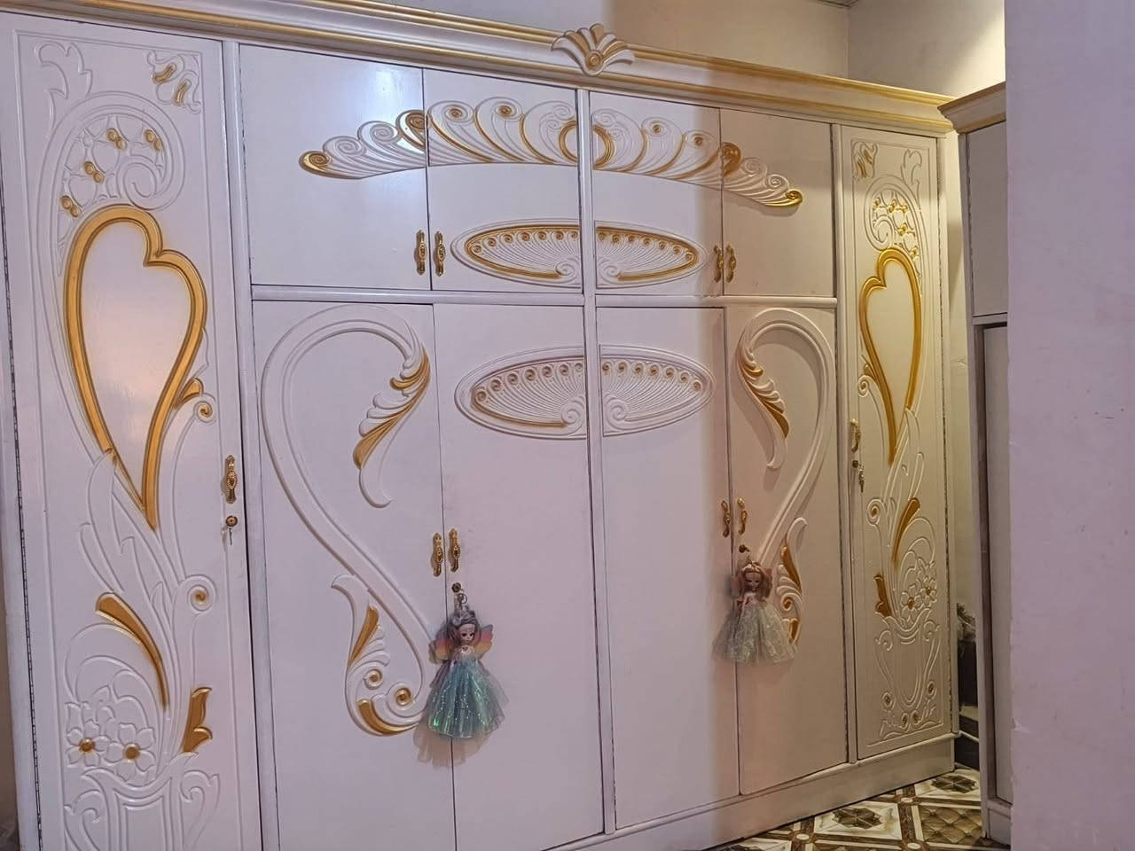 غراض للبيع عنوان كربلاء اي استفسار خاص او واتس ***********
