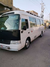 كوستر ١٦ • جاهزه • صبغ قليل