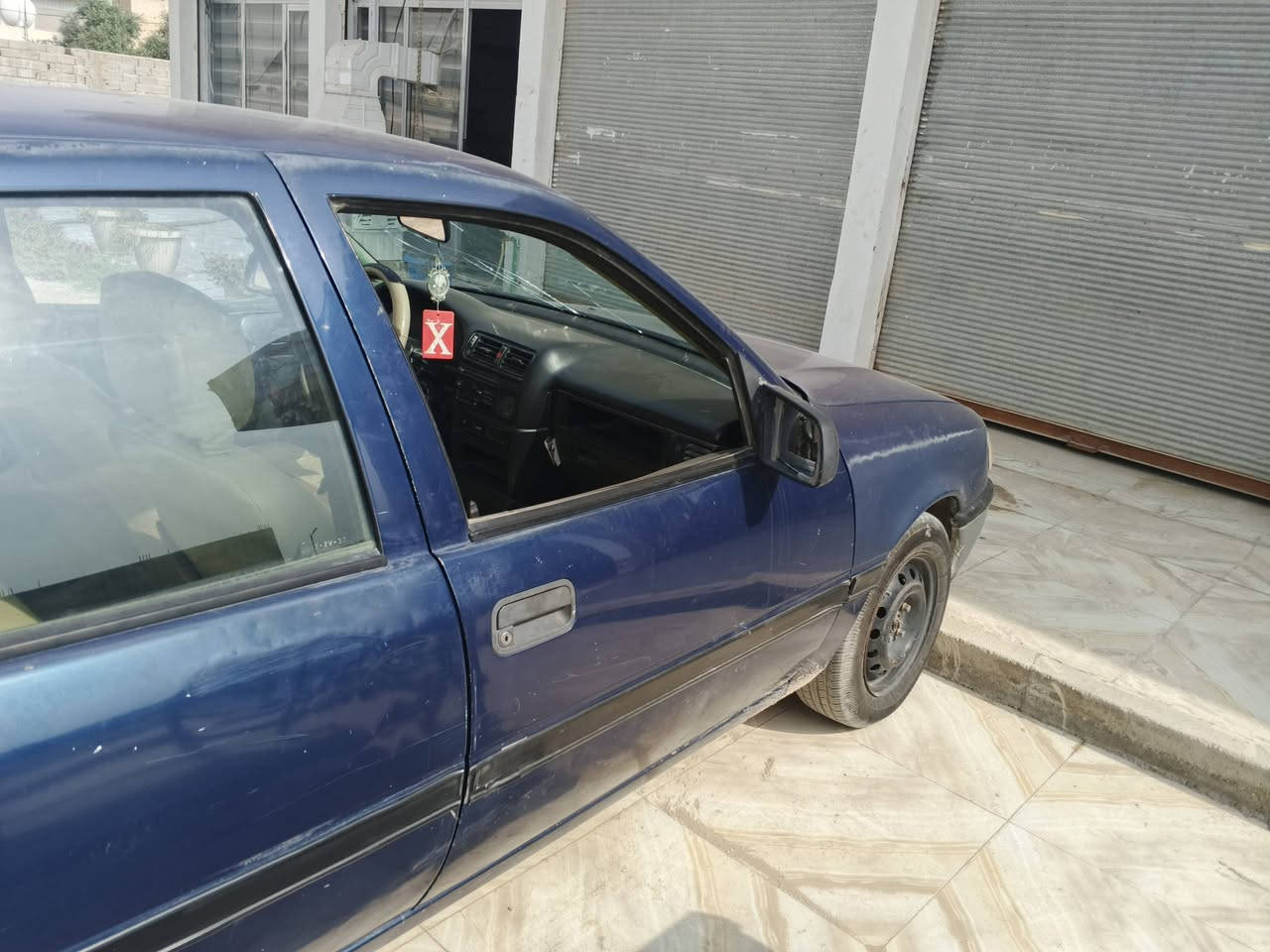 اوبل ٩٢ • مكينة ١٦٠٠ • تحويل مباشر