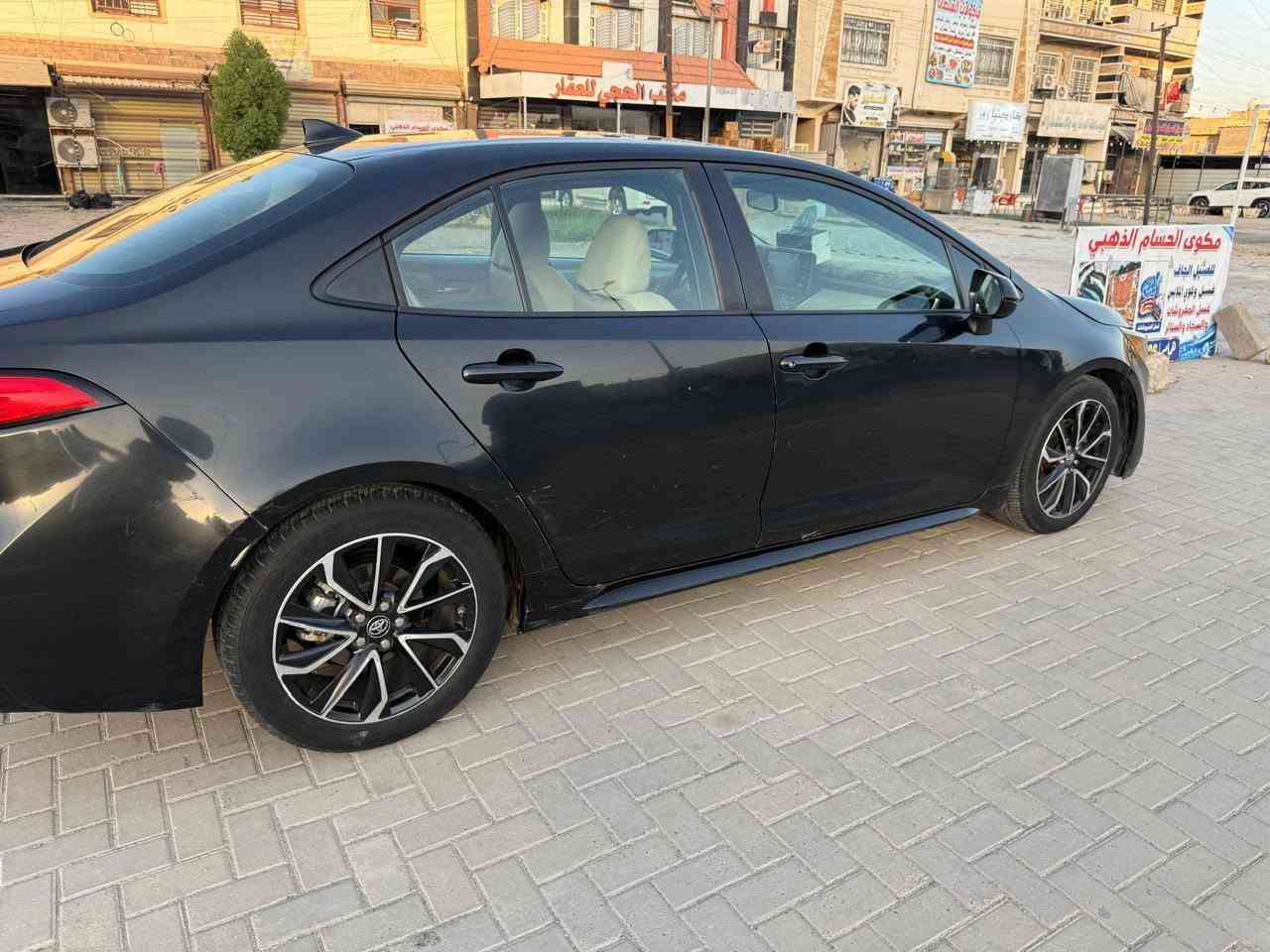 السلام عليكم
كورلا 2021  السياره بسمي تحويل ثاني يوم  رقمها بغداد
بيها ٣ قطع بنيد مبدل والجاملغ والباب صبغ 
مكانها بغداد حي الجهاد
سعرها 128
***********
