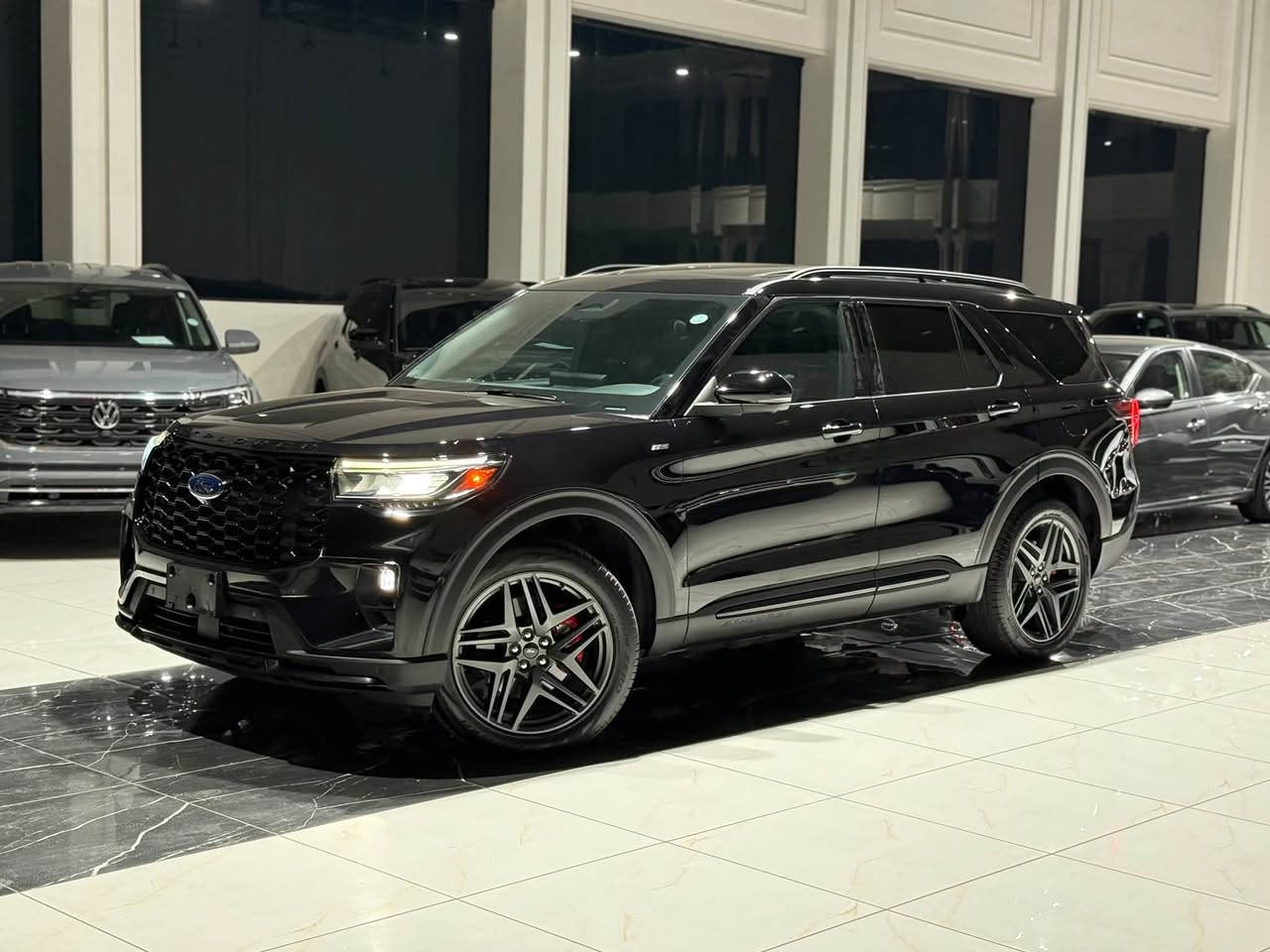 Ford Explorer ST line 2025
‎العداد : 13 الف مايل
‎محرك ٤ سلندر ٢٣٠٠ توربو ٣٠٠ قوة حصان
ظرر: سيارة بدون صبغ بس سندوق بي تعديل بارد PDR 
‎بجم و خلفي کبس بشرط
كافة ارباگات سليم✅
‎1/1. اعلی مواصفات
1FMUK8KH0SGA46222

‎بانوراما
فور ويل4*4
‎٤کامیرا 360
‎شاشە کبیر 
‎٧ راکب 
‎کیج ديجيتال
‎وایرلیس جارج 
‎بصمة تشغيل
‎حساسات امامية+خلفية
‎بصمة ابواب
‎شغال Remot start
‎صندوق شفط كهربائي
‎رادار امامي (تحديد مسار)
‎رادار جانبي (نقاط عمياء)
‎رادار خلفي (التحذير من الاصطدام)
‎شفتات استيرن
‎استيرن تدفئة
‎كشنات جلد و شامو vip
 كشنات تدفئة+ تبريد +مساج‎
‎هاند بريك بصمة
‎مانع انزلاق

‎‏‎ مکان سیارة اربیل 
‎‏‎سیارة بدون رقم تترقم شمالي 
‎‏‎‏‎للاتصال والاستفسار
‎اسیاسیل ***********☎️
‎☎️کورك ***********
