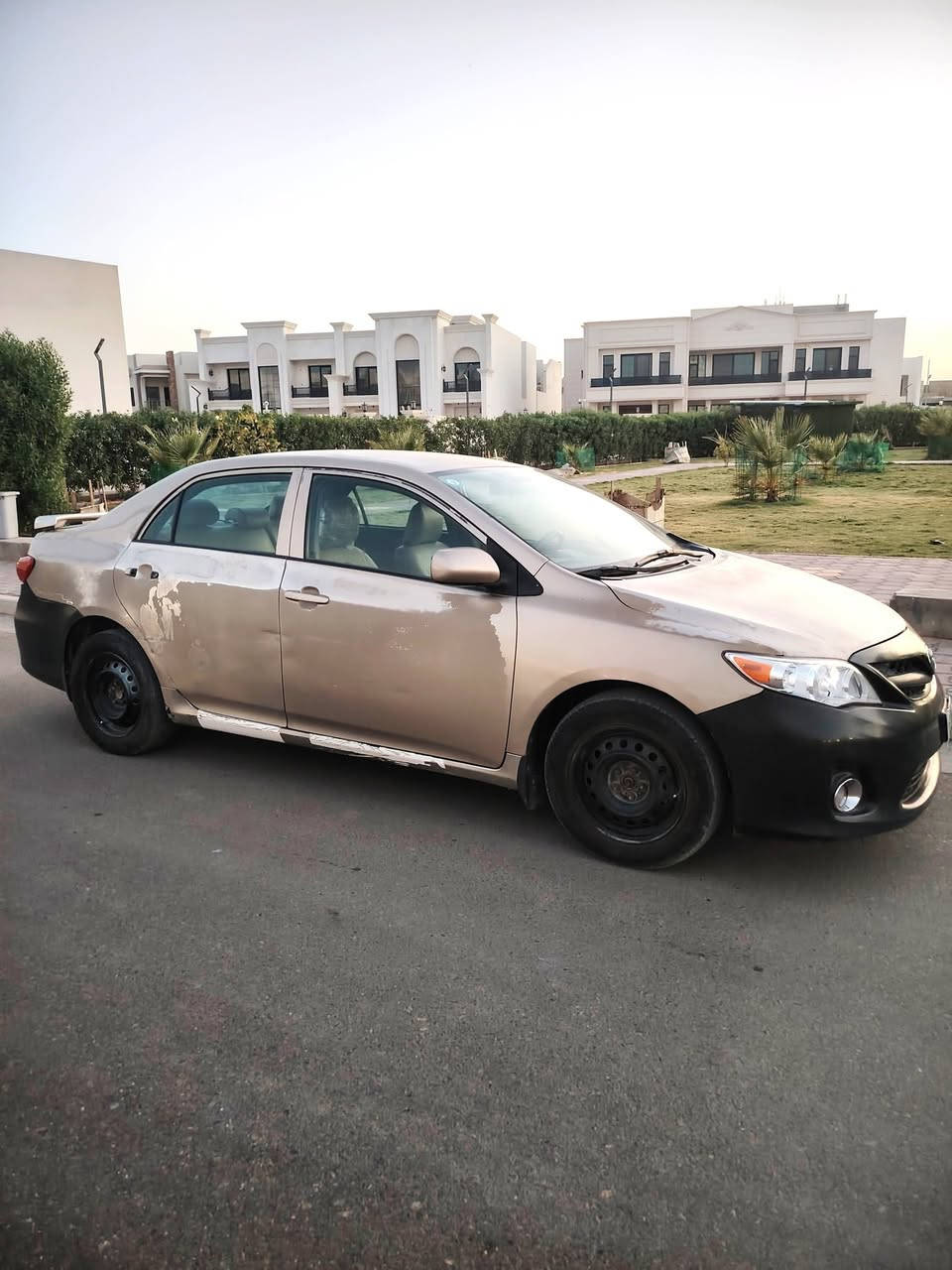 للبيع كورلا
 2009 
وارد امريكي
حادثها جاملق خلفي 
سياره جارده
كير محرك خير من الله
تبريد ثلج
صدر قبل يومين مجفت كامل
السعر 75  وبيها مجال
العنوان الفلوجه
هاتف
 ***********
***********
