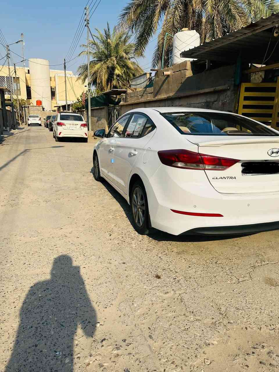 سلام عليكم
النترا ٢٠١٧ خليجي بصره باسمي سنويه جديده وهزه بيه سنه سياره كامله تبريد منضومه جديده 
بيه صبغ بالدوسه اليمنه وتكحيل كارت بالصندوك قليل كلش حداديه كهربائيات كامله السعر ١٣٠ 
رقم ***********
البصره المعقل
