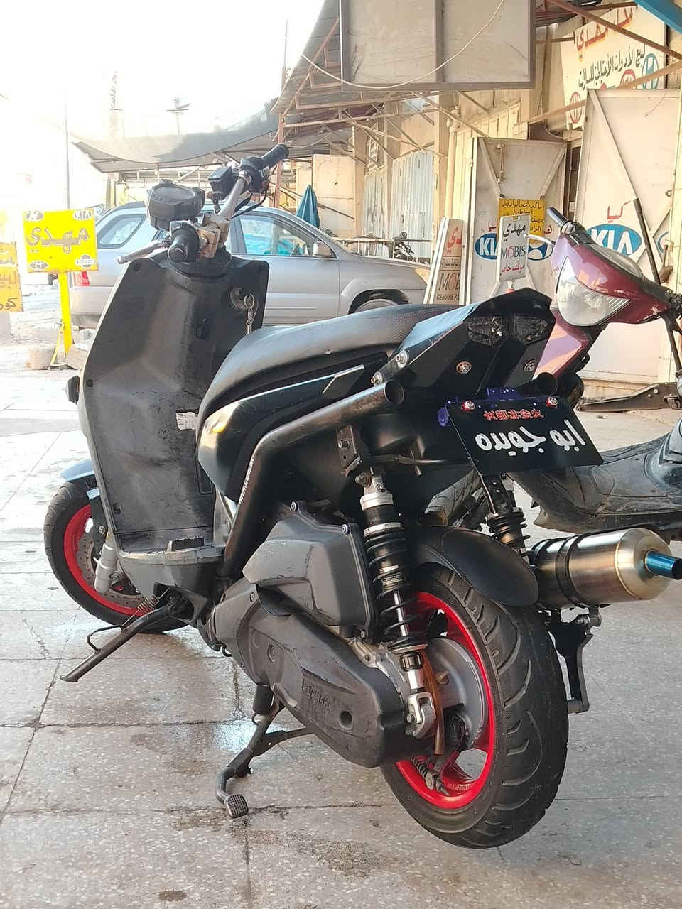 للبيع سكنس جبلي كفاله من تاير للتاير فقط كفراتها مصبوغه جماليه اوراق كامله اي نقص مابيها مكينه برغي ممفتوح  كلجات دبليو اف 24 صالنصه بوري عدل بك لايتR6 جاملغ كاربون بومه ستيرن رياضي بيها السعر 1800 وبيها مجال  العنوان جسر ديالى القديم  ***********

