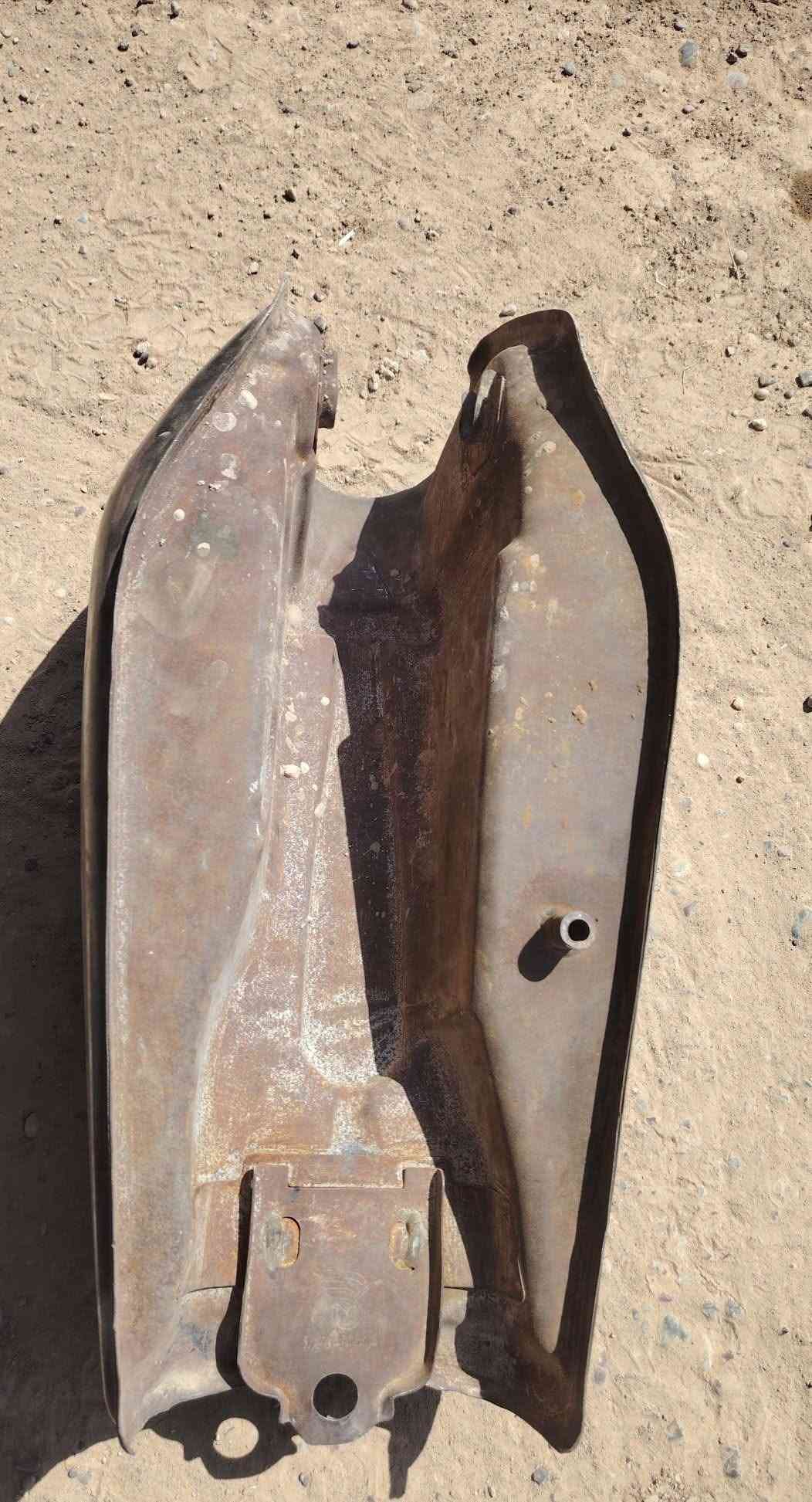 السلام عليكم 
اغراض ماطور للبيع ادفع سعر عجبني ابيعك 
المكان جنوب الموصل ناحية القيارة 
للاستفسار مراسلة على الخاص

