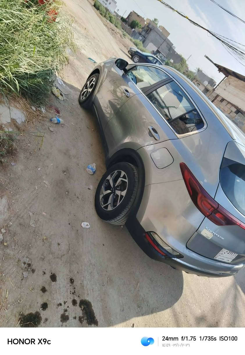 سلام عليكم  سبورتاج للبيع  21 امريكي حادثه بنيد ومصبوغ والباقي كفاله بدون تبديل و فتح رقم بغداد باسمي شرط التحويل السياره حلوه خير من الله مكينه ٢٤٠٠ GDI مواصفات عاديه ستاندر  تاخذ بانزين عادي  الممشا 92 مايل
/***********//***********
سلام عليكم  سبورتاج للبيع  21 امريكي حادثه بنيد ومصبوغ والباقي كفاله بدون تبديل و فتح رقم بغداد باسمي شرط التحويل السياره حلوه خير من الله مكينه ٢٤٠٠ GDI مواصفات عاديه ستاندر  تاخذ بانزين عادي  الممشا 92 مايل

نص مكتوب في الصور:
- HONOR X9c 24mm f/1.75 1/1173s ISO100 14:48 03/10/2026
- HONOR X9c 24mm f/1.75 1/633s ISO100 ١٤:٤٨ ٠٣/١٠/٢٠٢٦
- HONOR X9c 24mm f/1.75 1/735s ISO100 14:49 2024/03/10
- HONOR X9c 24mm f/1.75 1/100s ISO1222 ١٤:٤٩ ٢٠٢٣/١٠/٣١
- HONOR X9c
- 24mm f/1.75 1/900s ISO265
- ١٤:٤٩ ٠٣/١٠/٢٠٢٦
- HONOR X9c 24mm f/1.75 1/900s ISO159 ١٤:٠٠ ٠٣/١٠/٢٠٢٦
- HONOR X9c 24mm f/1.75 1/900s ISO372 ١٤:٤٩ ٠٣/١٠/٢٠٢٦
- HONOR X9c 24mm f/1.75 1/900s ISO283 ١٤:٤٩ ٠٣/١٠/٢٠٢٦
- HONOR X9c 24mm f/1.75 1/900s ISO791 14:05 2024/10/31