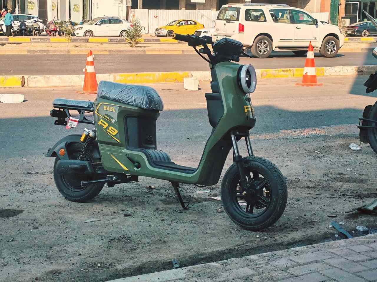 للبيع او مراوس 318او ابو عيون
دراجه R9
خمسه باتري 
موديل 2026
غراض كامله
سعر 550
مكاني موصل
للاستفسار على رقم
***********
