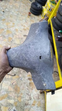للبيع • كامل • قطع غيار