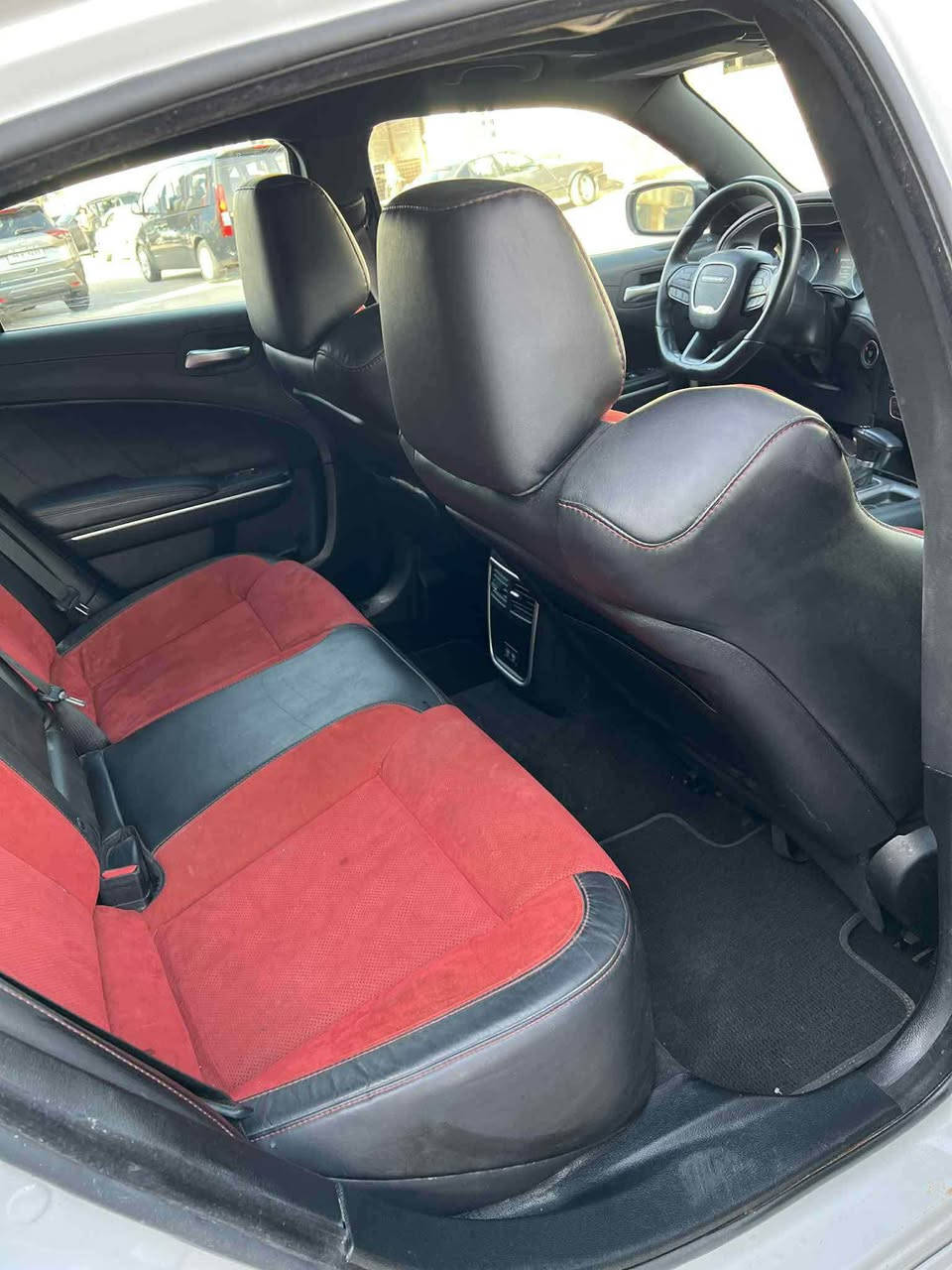 2023 DODGE CHARGER, SCAT PACK
بؤفروشتن دووپارجه سبوخ بي ناو گرتن گيرومكينه به شه رت***********
