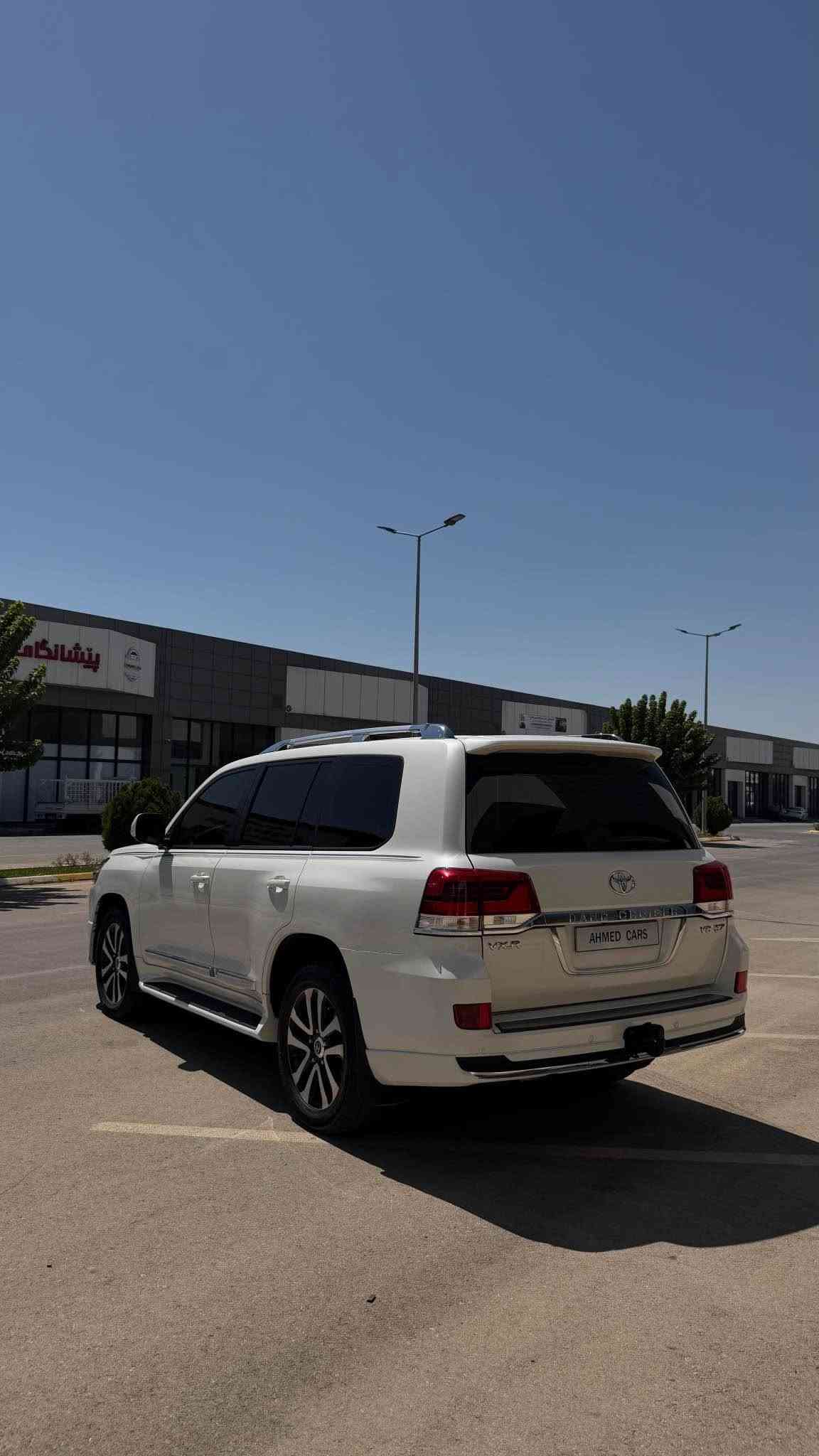 ***********
Toyota Land Cruiser 2018
V8 4.6L
بێ ڕەقەم کۆدی ئاسایشی بۆ کراوە
مواسەفاتی GXR فوول فوول. - پارچەو پەڵەیەکی تەنها پەمپە - ١٩٦ هەزار ڕۆیشتووە گێڕ و مەکینە بەشەرت نەکراوەتەوە - سەیارەکە زۆر زۆر تازەو جوانە بۆ نرخ پەیوەندی بکەن السليمانية, العراق
