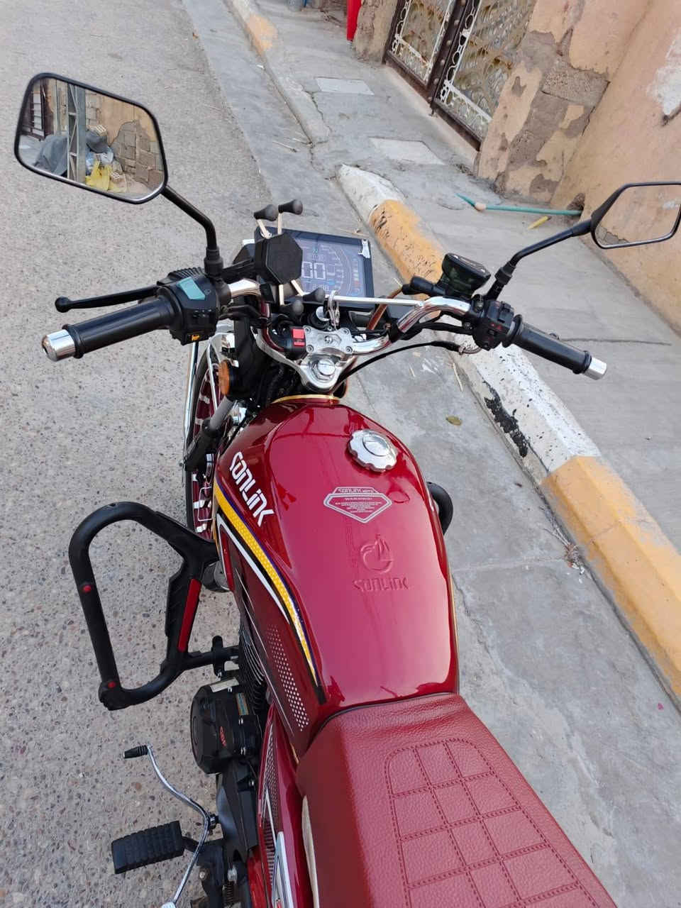 دراجه للبيع موديل 26 سبي اف ضاغطة وزنجيل كفاله عامه السعر مليون 150 بي مجال ***********
