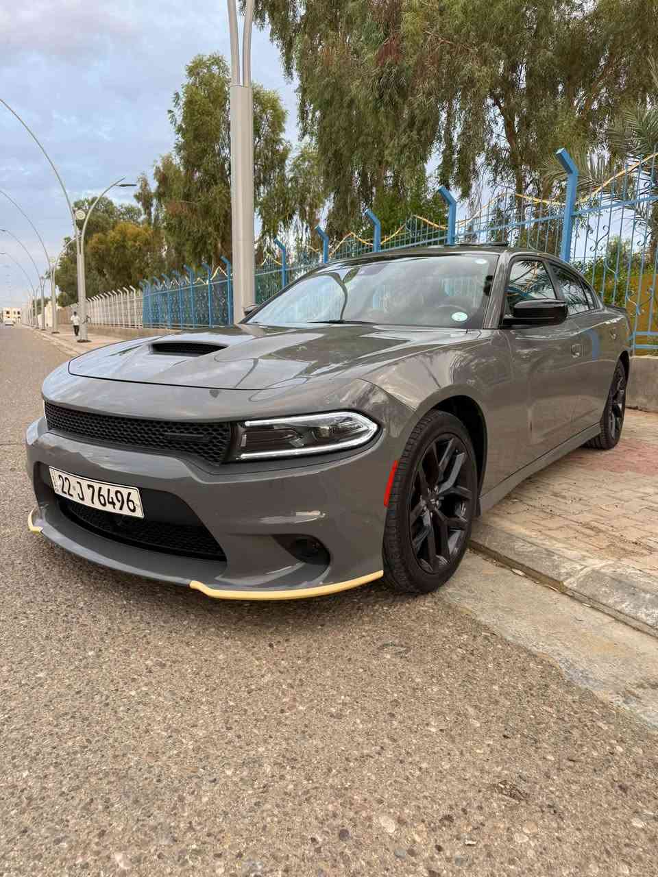 -دوج جارجر 2023 GT جي تي بلص
وكاله الهارلم (خليجي)  فول فول مواصفات 
-ماشيه 38 الف
-وكالة هارلم مرقم اربيل  
المواصفات :  
رادار امامي  
‎* جناح خلفي اسود. 
‎* ويل قياس 20 انچ . 
‎* مقود القيادة رياضي . 
‎* مقاعد رياضية من الشاموا الأسود كنتارا
‎* نقطة عمياء . 
‎* رادار مع مانع تصادم أمامي.
‎* مصابيح أمامية زنون . 
‎* كشافات الضباب زنون . 
‎* المصابيح الأمامية مع LED . 
‎* حساسات خلفية. 
‎* شاشه كبيرة مع نظام ملاحة نفكيشن GPS . 
‎* سستم صوت الپاين .
‎* فتحة سقف (سلايد) . 
‎* المقاعد الأمامية كهربائية . 
‎* ذاكرة لحفظ وضعيات الجلوس (ميموري) . 
‎* مقاعد أمامية تبريد وتدفئة . 
‎* مقاعد خلفية تدفئة.
‎* تشغيل عن بعد . 
‎* المقود كهربائي . 
‎* تدفئة مقود القيادة . 
‎* محدد سرعة . 
‎* تلفون بلوتوث . 
‎* كاميرا خلفية .
‎* مرايا متحسسة للاضاءة العالية .
‎* كير شفتر بالستيرن . 
‎* دخول ذكي (بصمة) .
سياره بيها تعديل بارد فقط تقريباً 50سنتيم في الجاملغ الخلفي الايمن

***********مكان السيارة الانبار
