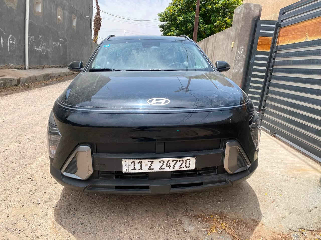 السلام عليكم
كونا 2024
حادث فقط دعامية كفالة من الصبغ والضربة صور الحادث بالمنشور 
ماشية 36كيلو 
مواصفات 
شاشة متصله 
عداد الكتروني 
رادار امامي خلفي جانبي 
تشغيل عن بعد 
كشن السايق كهرباء 
وبقية المواصفات معروفة 
معروضة ب 175
مراوس ب كروس 
***********
