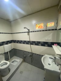 عمال نظافة • فندق • سكن وأكل