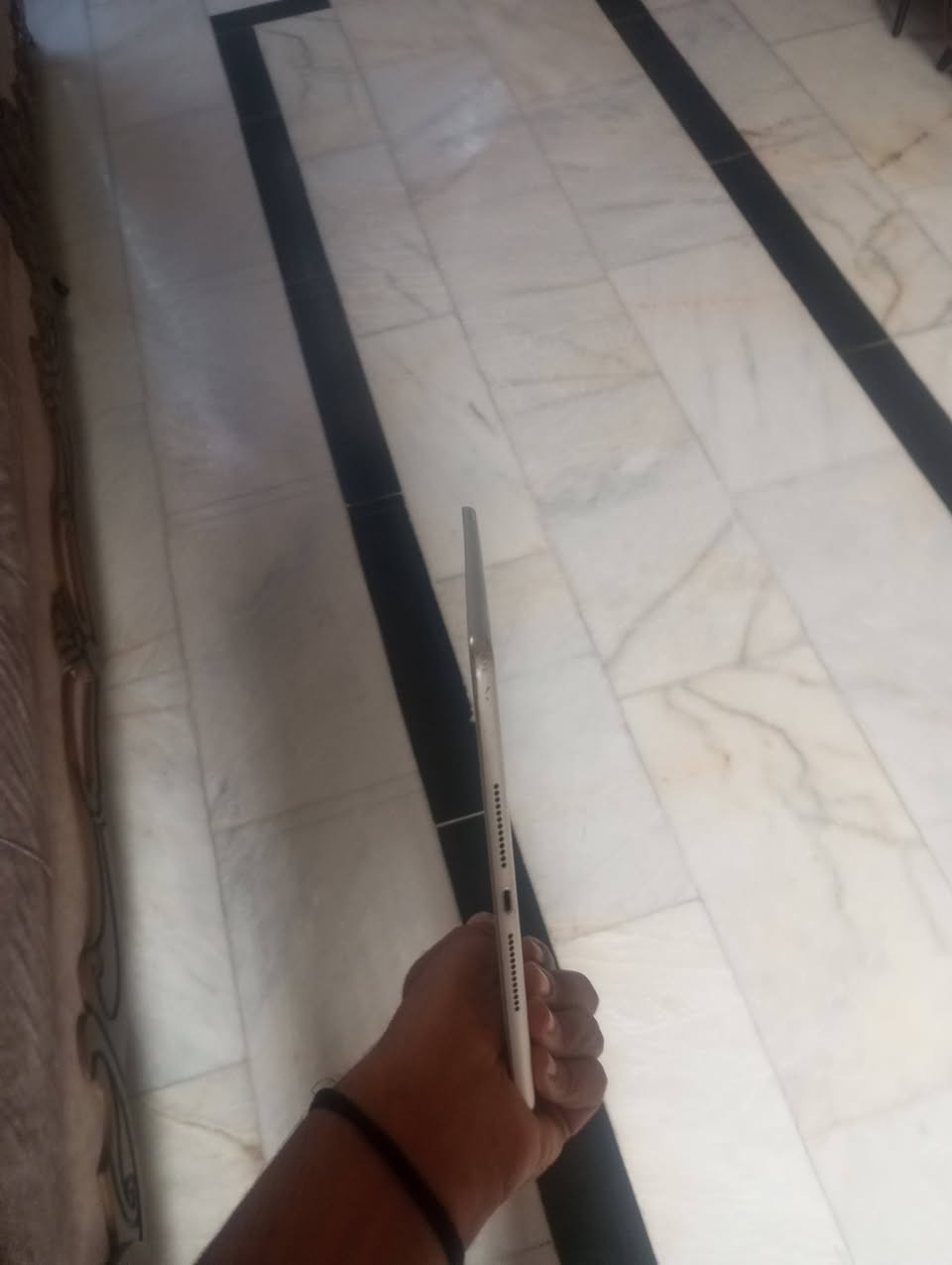 سلام عليكم
ايباد جل ثامن للبيع ذاكره 32 بطاريه جديده الجهاز مفتوح   والبصمه لا تعمل جهاز نظيف جدا جدا غير مستخدم الا قليل مكاني كربلاء حي الاخلاص في خلف السفاره التركيه  الرقم*********** سعر 125وبي مجال

