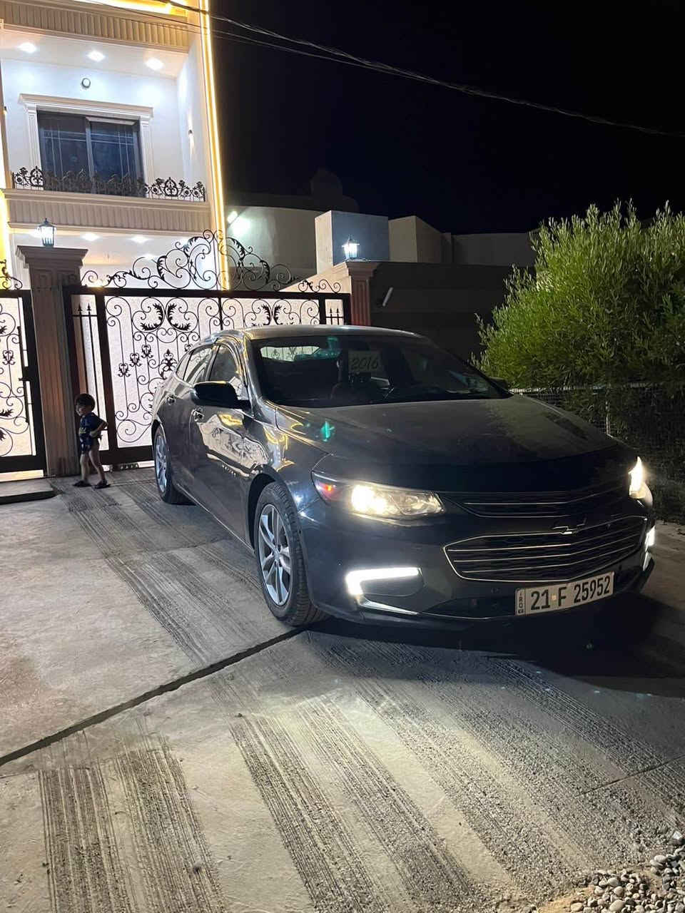 سلام وعلیکم
مالیبو بۆ فرۆشتن و گۆرینەوە شتێک بەدڵم بێت
٢٠١٦ دوو پارجەی سبوخە بێ ناوگرتن بێ ئێرباگ مەکینەی بە قەباخی کراوەتەوە گێر و مەکینە بەشەرت سەنەوی هەتا ٢٠٣١ تازەیە و بەناو خۆمەوەیە بیتاقەی بەنزینی هەیە ٧٨ مەعامەلە
*********** واتسئاپ كركوك, العراق

