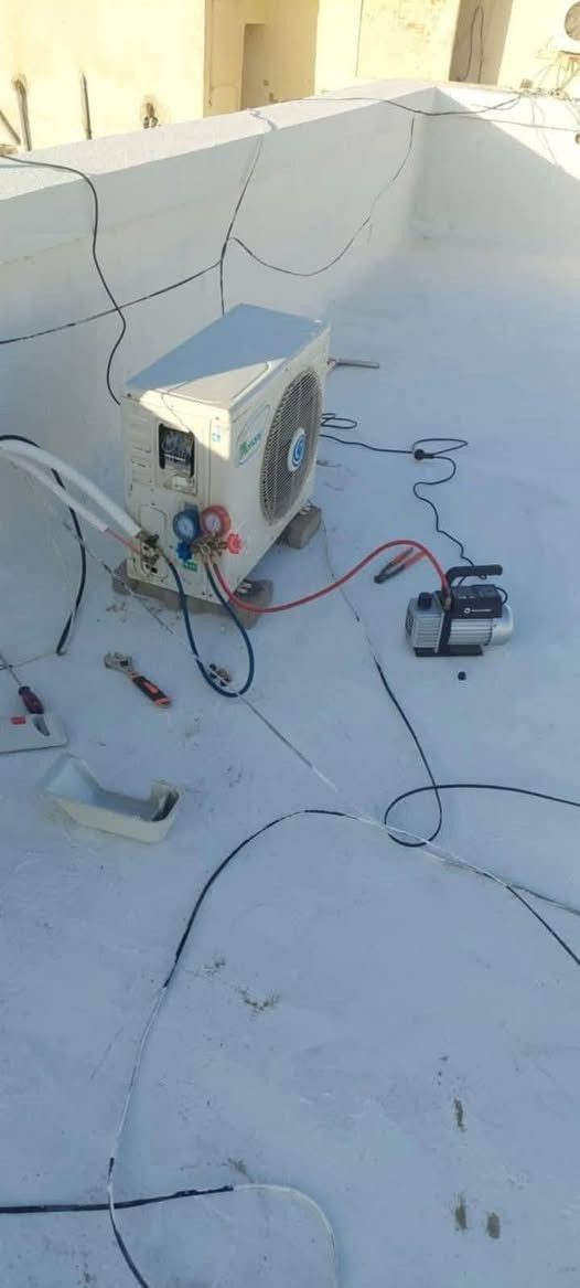 ❄️ ورشة ياسر الشمري للتبريد والتكييف ❄️
📞 ***********

خبير في صيانة وتنصيب جميع أنواع أجهزة السبالت.

نقدم لكم خدمات متكاملة في مجال التبريد والتكييف باحترافية عالية وجودة مضمونة، وتشمل:

✅ تنصيب جميع أنواع أجهزة السبالت باحترافية ودقة.
✅ صيانة شاملة وتشخيص جميع الأعطال.
✅ غسل وتنظيف الوحدات الداخلية والخارجية بمعدات متخصصة.
✅ شحن غاز التبريد وفحص كفاءة التشغيل.
✅ معالجة ضعف التبريد وإصلاح تسربات الغاز.
✅ استبدال القطع التالفة بقطع ذات جودة عالية.
✅ صيانة دورية للمنازل والمحلات التجارية والمكاتب.

⭐ نتميز بالدقة في العمل، والالتزام بالمواعيد، وسرعة الإنجاز، مع أسعار مناسبة وضمان على جميع أعمال الصيانة والتنصيب.

📍 الخدمة متوفرة في جميع مناطق محافظة النجف الأشرف.

📞 للاستفسار أو الحجز:
***********

ثقتكم محل اعتزازنا... ورضاكم هو نجاحنا.
