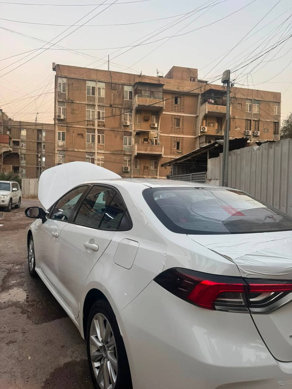 سلام عليكم كورلا هايبرد2024فول مواصفات
داخل احمر
كشن كهرباء
علامه زرقه 
فتحه سقف
رادار
تحديد مسار
كامره خلفيه
جامات اوتو
رقم بغداد
السياره مكفوله من الصبغ والبارد والتبديل
السعر 155$وبيه مجال بسيط
مكاني بغداد زيونه
للاستفسار ***********
