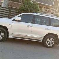 لاندكروز VXR • موديل ٢٠١٠ • ماشية ١٦٠٠٠٠