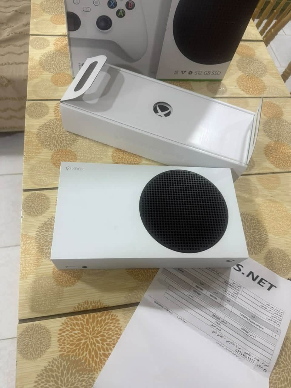 🎮 للبيع | Xbox Series S 512GB — إكس بوكس سيريس S 🔥
✨ جديد جداً — استخدام يوم واحد فقط!
📦 الجهاز بكارتونته الأصلية وحالته ممتازة جداً.

🔹 Xbox Series S — 512GB
🔹 إصدار 2024
🔹 استخدام يوم واحد فقط
🔹 مع كارت الضمان لمدة سنة 🛡️
🔹 ضمان سوفت وير
🔹 تم شراؤه بسعر 680,000 دينار
🔹 وياه Game Pass بقيمة 30,000 دينار
🔹 السعر النهائي للبيع: 625,000 دينار فقط 💰

🔥 الجهاز نظيف جداً وشبه جديد، بكارتونته وكامل ملحقاته.

💰 625 ألف دينار
ملاحضة في الوصل موجود تاريخ الشراء ..🔥
للتواصل ***********
