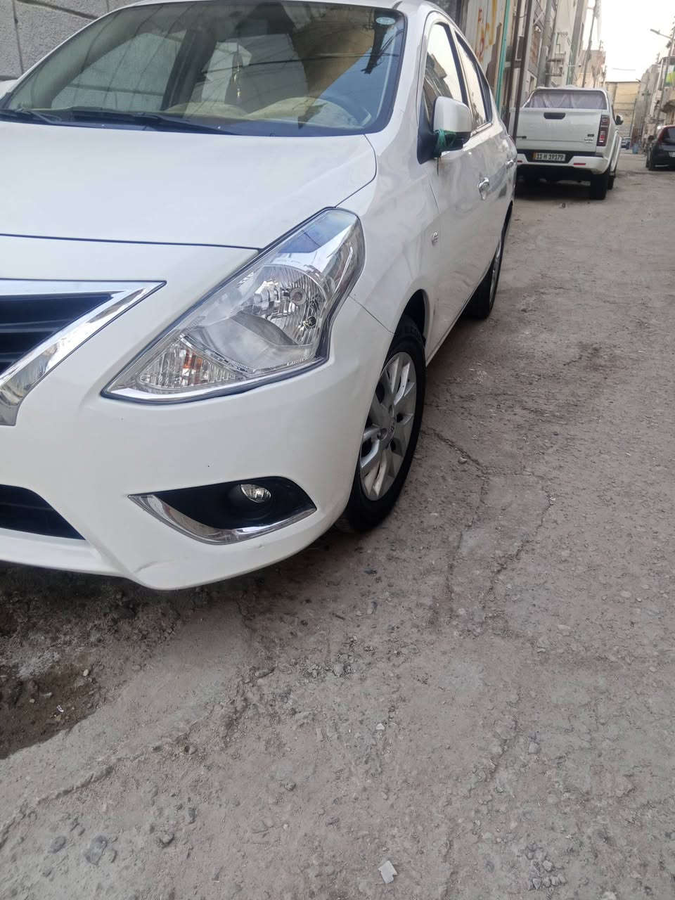 سني هندي 2024 رقم اربيل فول مواصفات جام كهرباء 4 ابواب فإن خلفي ويل كب بلادي حساسات مرايا كهربائية بليته زركه منظومه زنون سيارة استخدام شخصي بيه اقل شبر بارد باب عبري والبنيد بيه خسفات راجع pdr 
سيارة كفاله من الحادث الامامي والخلفي وكفاله من الصبغ والمعجون سنوية 2029 شهر 3 سيارة جديدة بوضع الشركة كلشي كاتب عجبتك هلا بيك ماعجبتك لاتعب روحك وتخابر 
التواصل *********** 
السعر 118
