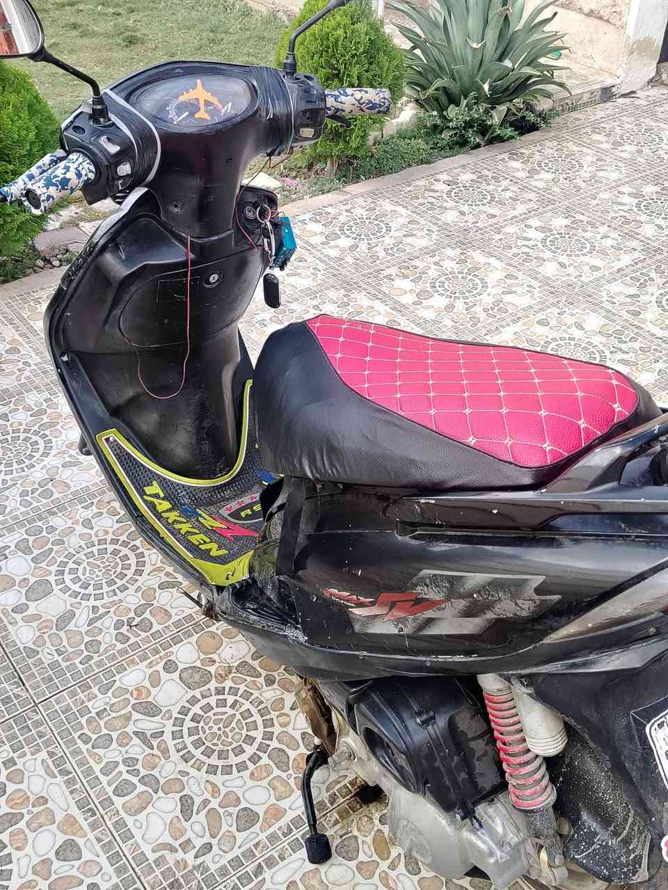 بيع ماكس ثعلب كهربائيات كلها شغاله شوته جديده استان جديد مسجل يشتغل فقط بي بخار بل محرك بس يمشي السعر250 مكاني تكريت
