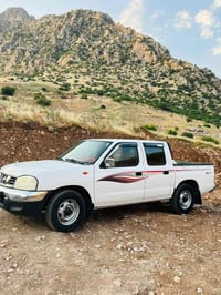 نيسان بيكاب • موديل ٢٠١٢ • ماكو صبغ