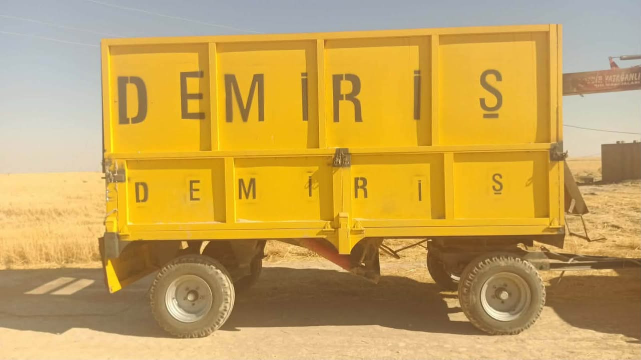 تركتررات اثنين للبيع فيات مع التبانات والمعمل والعراباين للبيع بسعر مناسب***********
***********
