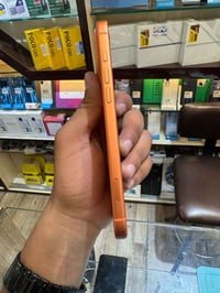 17pro max  256 عربي شرق اوسط  سيمكارت بطاريه 100  عدد شحنات 54 بدون مل...