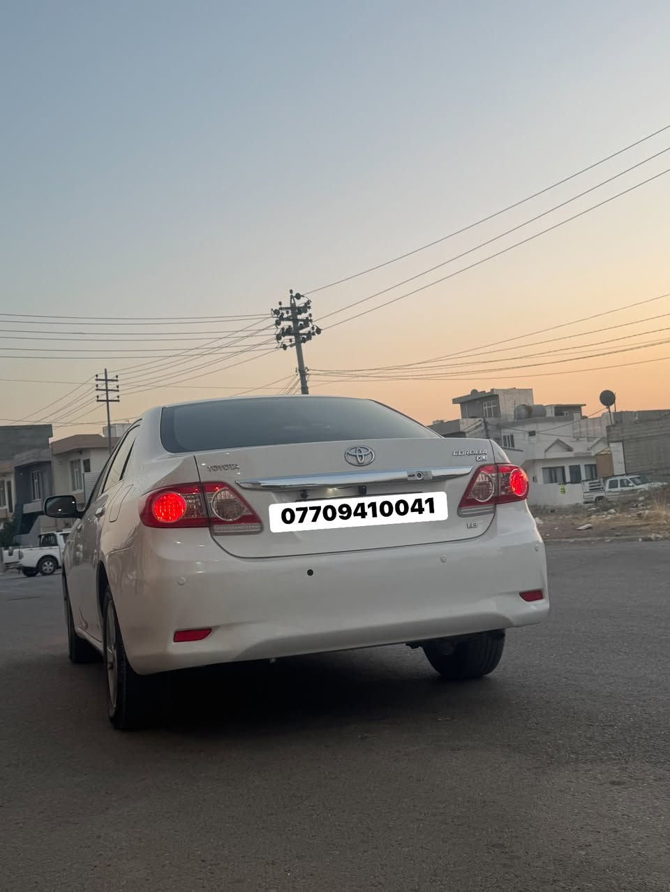 کرۆلاي ٢٠١٣بۆفرۆشتن ماڵي دۆستە زۆر جوان ماوەتەوە هيچي پێوەنيە سەنەوي تازەيە زۆر مەزبوتە ١٤٧گەڵاو معامەلە
لەگەڵ ڕێزم موشتەري نيت تەلەفون مەکە
***********

نص مكتوب في الصور:
- ***********
- 2013 ***********