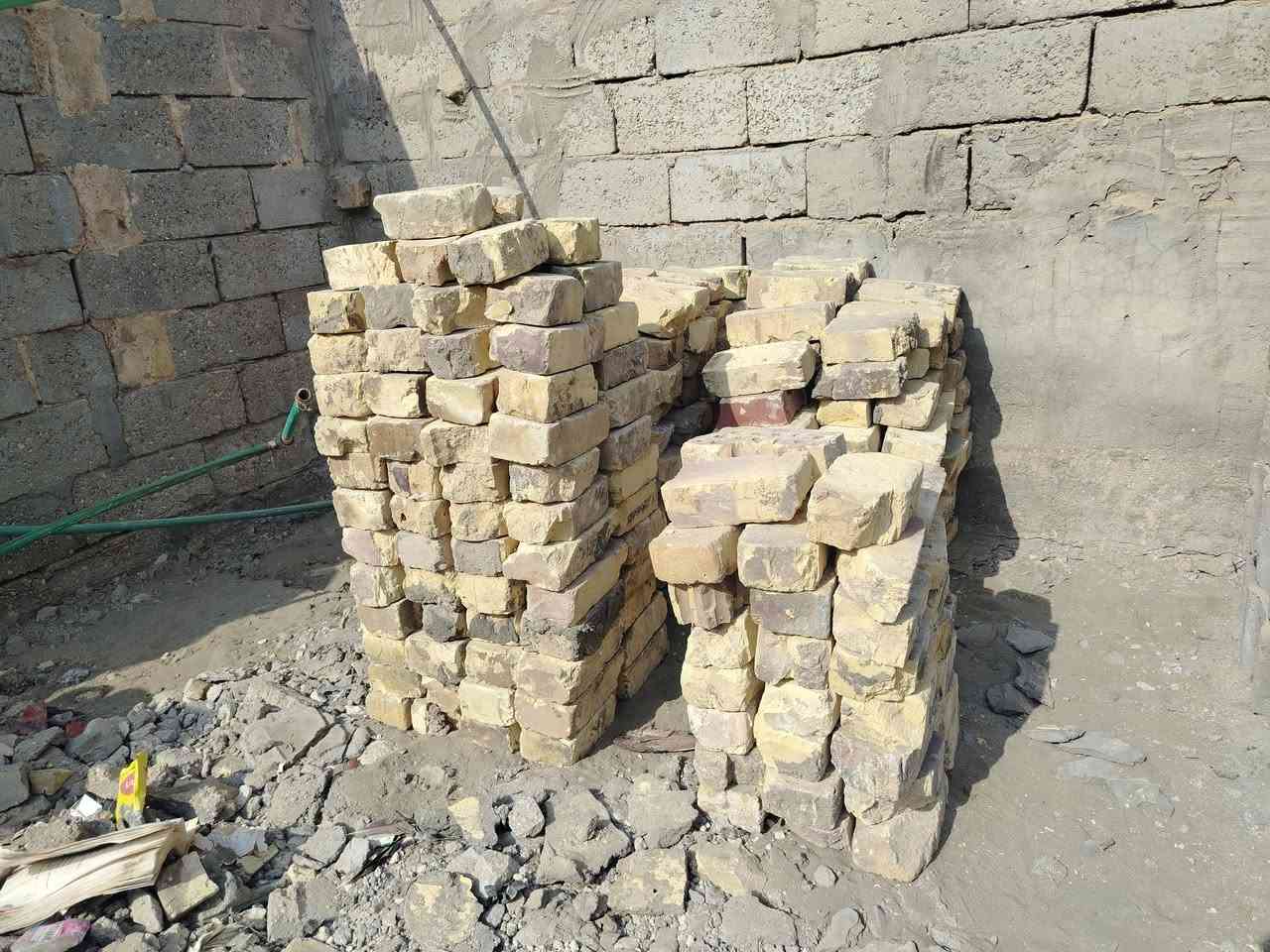 بلوك ٢٠٠ • ونصاص ٢٠٠ • طابوك ٤٠٠