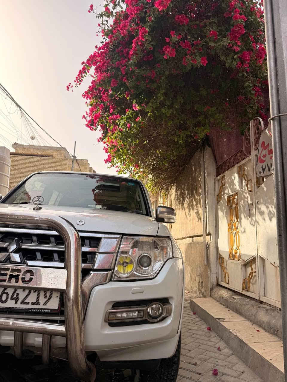 يا الله

باجيرو   2008  فول مواصفات ما عدد دمام

محرك V6 3000 المرغوب

فتحه سقف ( سلايد) 

3 قطع تبريد

7 راكب

ثلاجة 

اشاير بالمرايات ومرايات شفط

ترحيب 

‏كشنات ￼ تدفئة تبريد

شاشة جبيرة 

كشنات جلد وكهرباء 

باقي مواصفات 🚘 المعروفه

مكان السيارة بغداد مدنية الصدر  📍

السعر 108 $وبيها مجال 

‏رقم الهاتف ***********
‏الرقم الثاني موجود واتساب *********** بغداد, العراق
