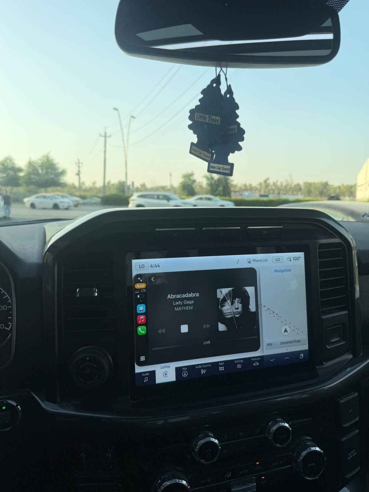 Ford F150 2023 full option
کوردی
مواسفات فول پانۆراما دەبل ئەکسل
مەکینە/ v6 3.5 کەپس 
ڕەقەم و سنوی نوێ 2031
ڕۆیشتن /  40,000mil  
یەک پارچە سبوخ ئیرباگ سوکان
نرخی / 309$ ورقە و مەجالیکی کەم
ناونیشان/ هەولێر 
رەقەم شانسی لە وێنەکان دامناوە
***********

عڕبی/ 
فــــــورد F150
مواسفات فول بانوراما فۆربایفور
محرك/ v6 3.5 کبس 
ڕقم سنوی جدید ۲۰۳۱ 
ماشی / ٤٠   الف میل 
واحد قطعە صبوخ 
ايرباك ستيرن طك مرجع سيستم
سعر / ٣٠٩$ ورقة
عنوان اربیل 
موجود رقم شانصي بل صور
*********** أربيل, العراق

نص مكتوب في الصور:
- 2023 FORD F-150, SUPERCREW
- 1FTFW1E85PKD04873  1-44853635  Copart
- Location: Wayland (MI) Shipping from: Newark (NJ)
- Seller: State Farm Insurance