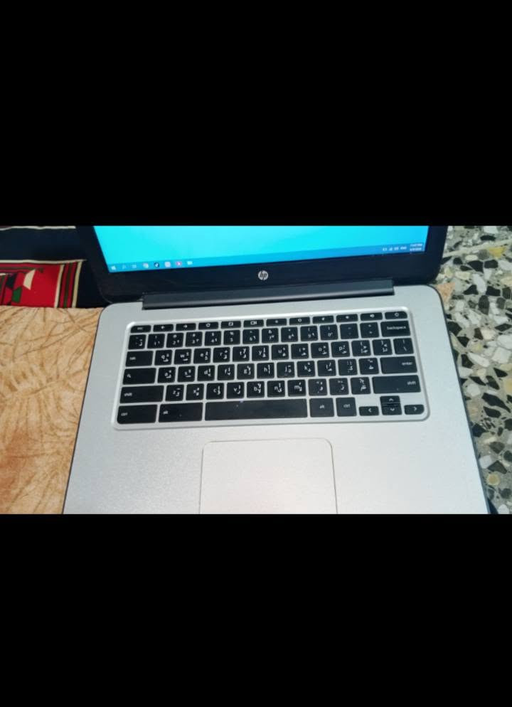 لابتوب للبيع السعر 100 نوع الابتوب hp laptop حجم البطارية 1000  حجم الشاشه 14 انج الرام 4GB يحتوي على ثلاث مداخل USB ومدخل HDMI ويحتوي على جميع برامج التصفح الفيس التلكرام الانستجرام اليوتيوب ويحتوي على جميع برامج الورود والا كسل والبور باتت   ومع الابتوب ماوس  وسماعه وشاحنة للاستفسار الاتصال عله الرقم *********** وبي واتساب
