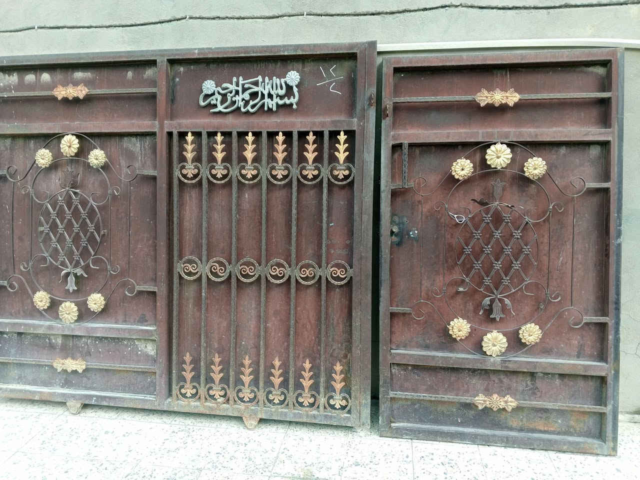 باب خارجي • باب مطبخ حديد • بغداد السيديه