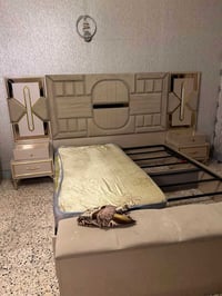 � 🛏️ غرفة نوم كاملة للبيع  للبيع غرفة نوم كاملة وبحالة ممتازة جداً، مس...