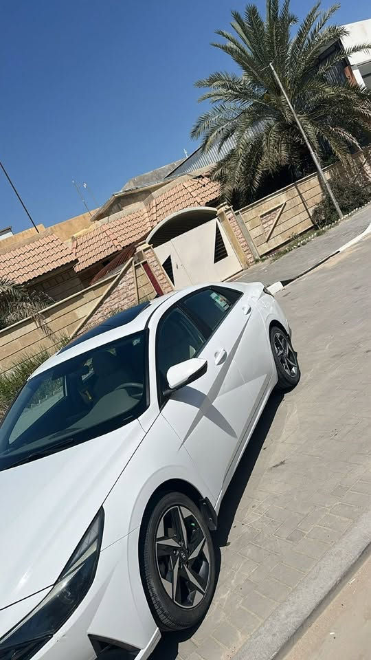 السلام عليكم 
سيارة النترا 2023 خليجي فول مواصفات 
سيارة جاهزة من كل النواحي  تايرات جديدة تبريد ثلج  استخدام شخصي مكينة 1600 
راعيه بغداد ( اقساط) مكفولة متبقي شي قليل وتنسد
المكان البصرة 
السعر: 148$
للاستفسار اكثر التواصل على هذا الرقم
***********
