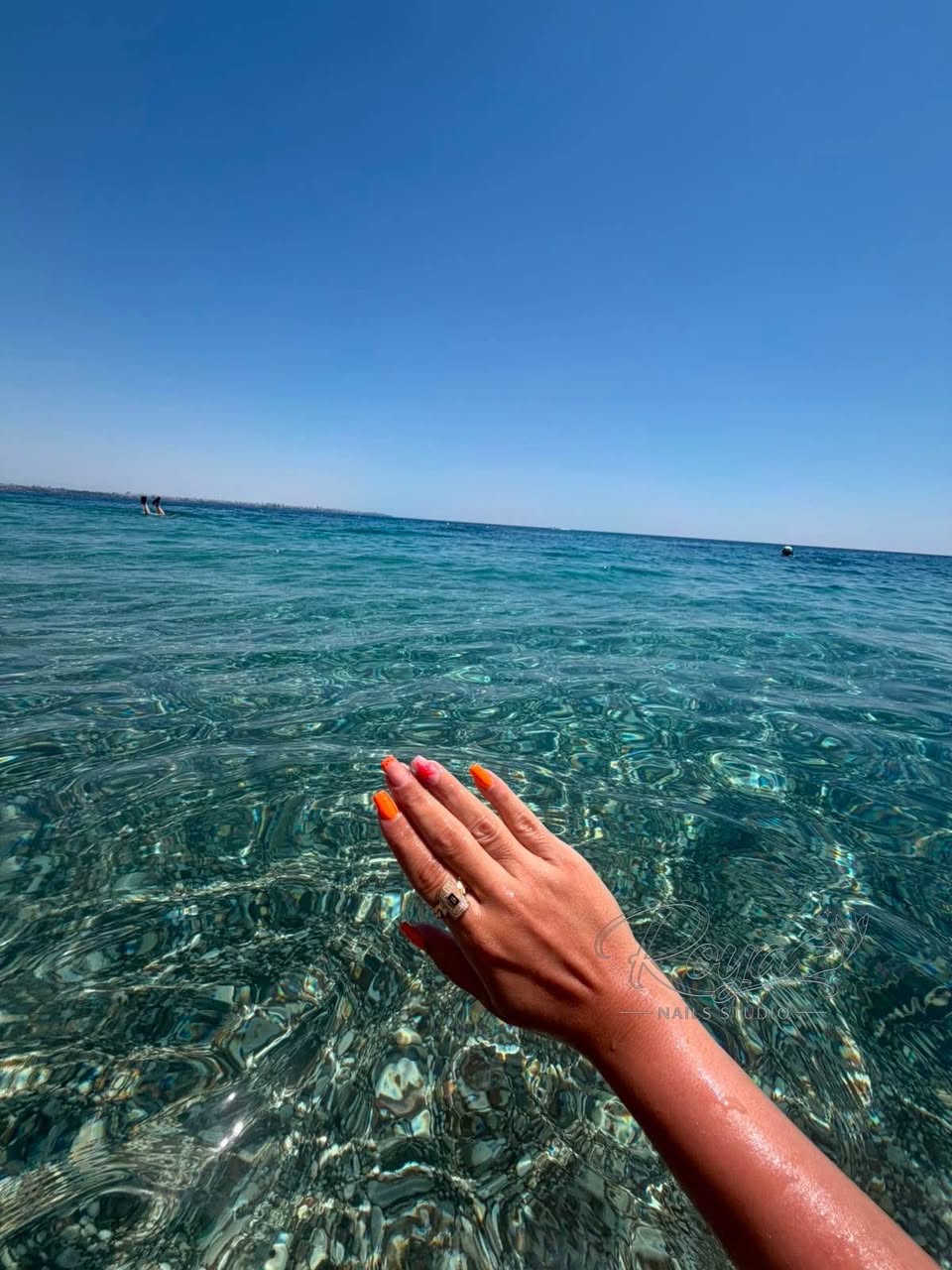 ***********
@nail_roya_erbil أربيل, العراق
