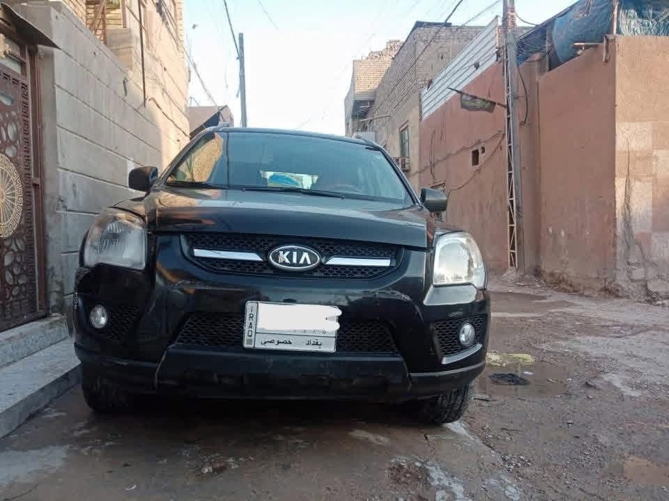 السلام عليكم سبورتج مديل 2009 سياره كير ومكينه وتبريد كله جديد 
بيها جراد قليل بلبنيد سياره نضيفة سعرها 98 وبيها مجال

‭***********‬ للتواصل
