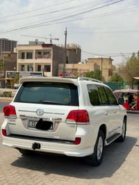 لاندكروز • ٢٠١٤ • ٦ سلندر