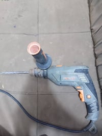 دريل ثقب من ماركة فيندر مستعمل السعر ٢٥........ استفسار 07762085293