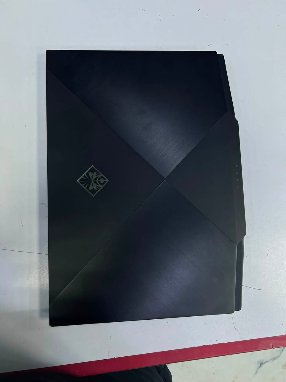 HP Omen Geamning
السعر 850,000
العنوان /البصرة
رقم الهاتف /***********
CPU. Core i7-10750H
Ram. 40gb (32+8) DDR4
video. NVIDIA GeForce RTX 2070 super Max 8GB
GDDR6
Monitor. 15.6" FHD, IPS, Anti-Glare, 144 Hz,
72% color gamut, and 500 nits
Hard.256 SSD M.2 NVMe
Ssd m.2 1TB +
keyboard English Arabic
Keyboard RGB Backlit and high-response
OS. Windows 11 Original Black, Carbon Fiber Pattern
Battery öjlias allo
VR Ready
speakers with Dolby Atmos for Gaming System

