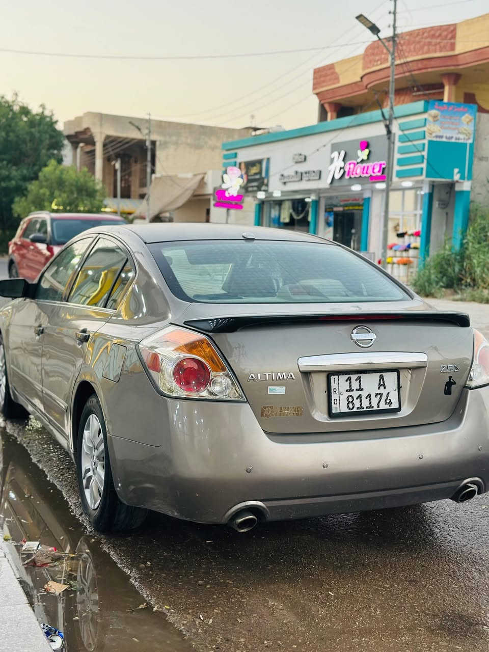 سلام عليكم نيسان التيما للبيع  موديل ٢٠٠٧رقم بغداد الإنكليزي سنوية جديدة لحد ٢٠٣٠تحويل مباشر سيارة صبغ حزام اثر جراد ظررها بأمريكا جامرلغ امامي وباب جهة سكن بدون دواخل  كير محرك خير من الله دوشمة تايرات صدر امامي جديد صدر خلفي نص عمر تبريد تدفئة  فتحة سقف سيارة نصبته حلوة سعر ٧٢ورقة بي مجال لشراي  وكلشي اكو بسوك للاستفسار الاتصال على الرقم ***********
