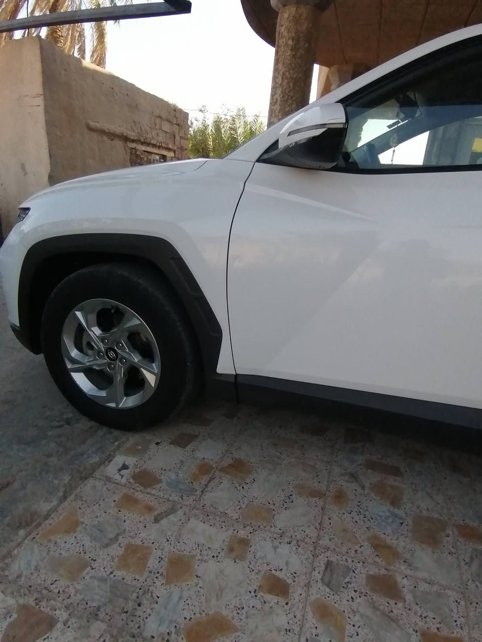 توسان موديل 2022 خليجي بيه قبق جنطه صبغ فقط سياره بيه كير ومكينه جدد تخم تاير جديد سيارة مال جناي رقم واسط تحويل ثاني يوم سعر 170 وبيه مجال  مكان بغداد جسر ديالى الجديد رقمي ***********
