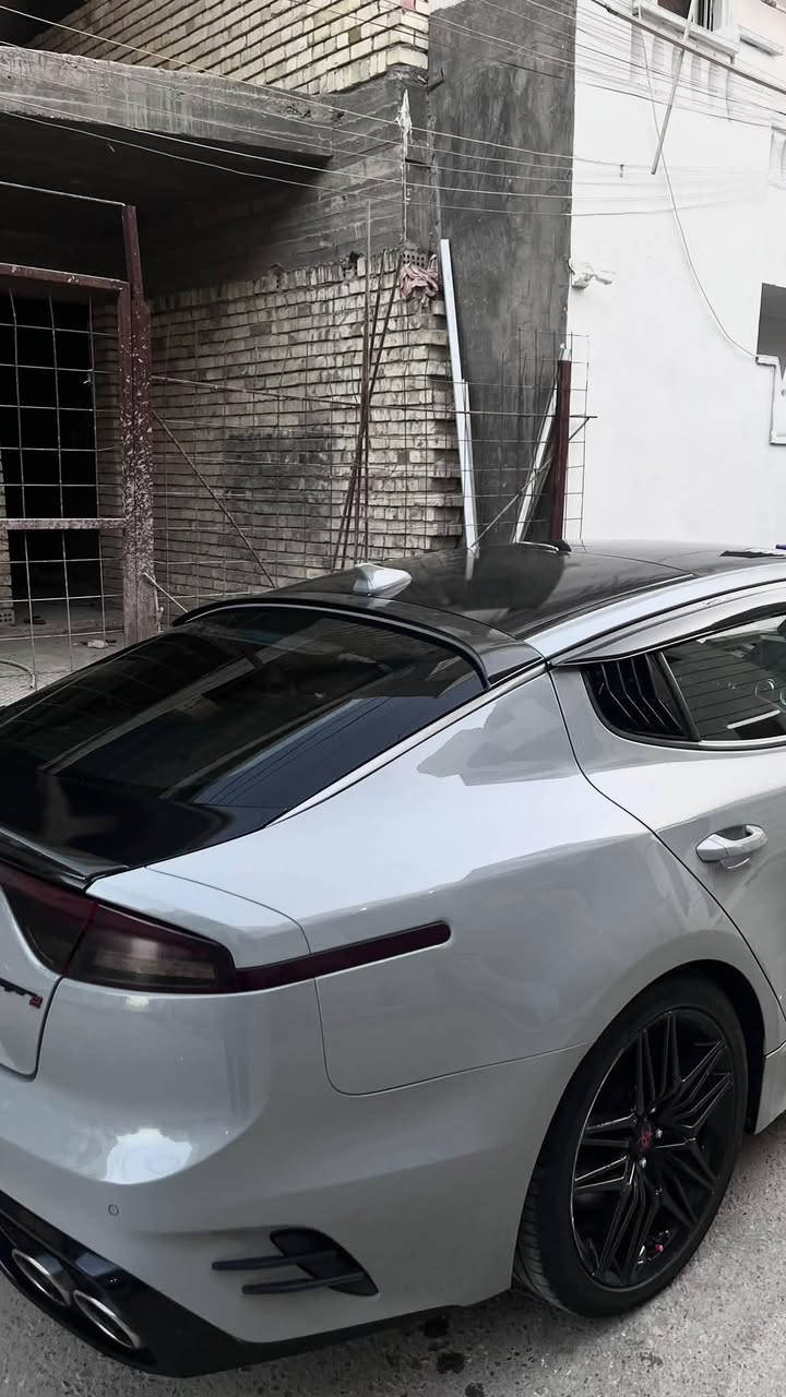 سلام عليكم شباب
ستنكر 2022 ( GT2 )
معروفة مواصفات الـ GT2 اعلى شي بستنكر 
6سلندر 3.3 توين تيربو
رقم بغداد 
ماشية 70 الف كيلو
وراد امريكي بيها جاملغ صور حادث موجودات 

سعرها 230$ وبيها مجال بسيط
مكاني بغداد دورة 
***********
