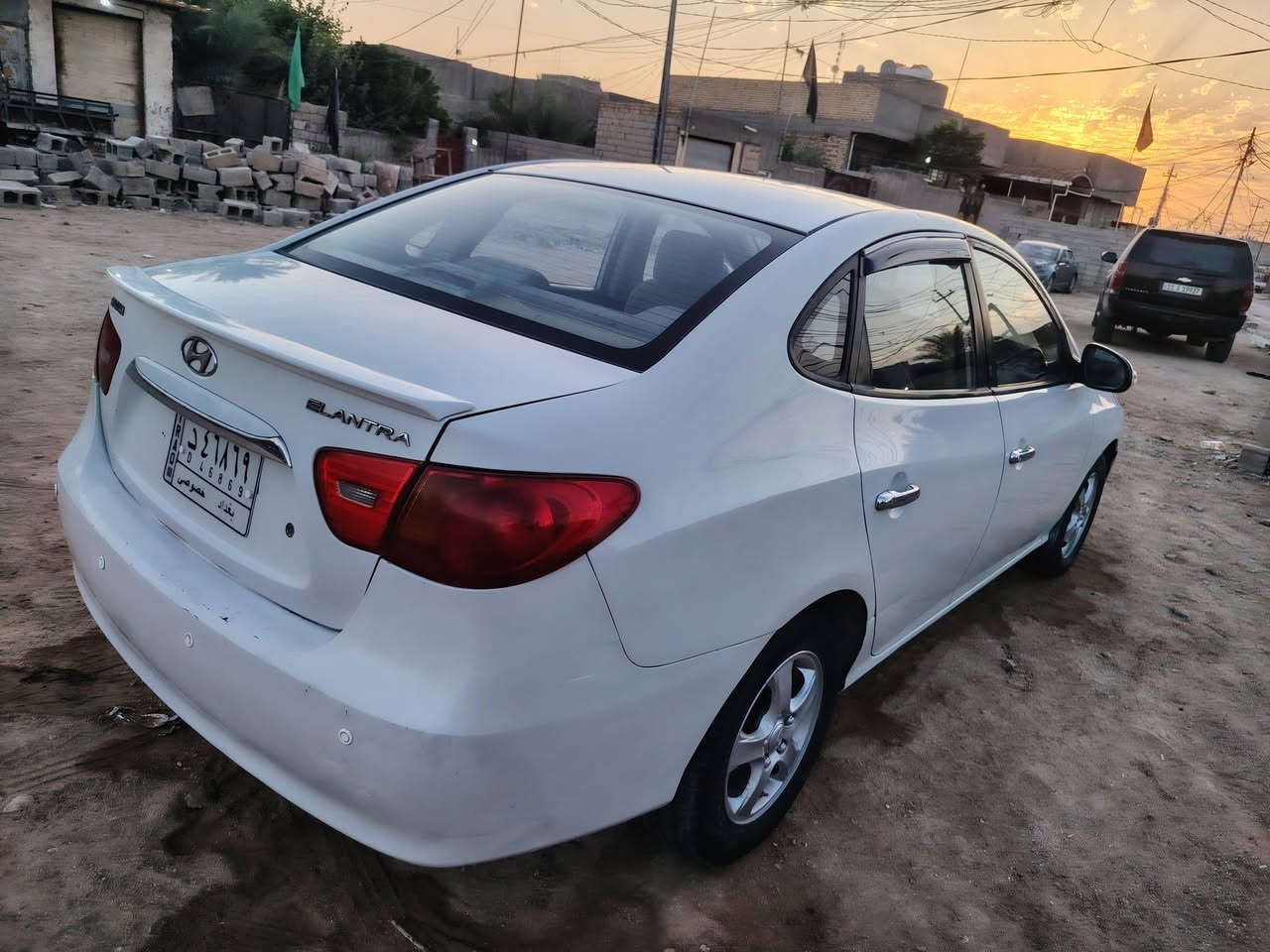 النتره مقدسه مديل ١١ بغداد سنويه ٢٧ بيها صبغ قليل جاملغ الخلفي ايمن بدون داخل شرط وبارد بالجاملغ كدام يم السايق بدون داخل شرط جديده خليجية فول مواصفات محرك ١٦٠٠ دكشن عالي مكاني نجف بالمشخاب *********** السعر ٩٥ ورقه مجال حك جيه بالحقيقه احلى من الصور شرط لاشخوط ولا بارد ولارصعات امانه
