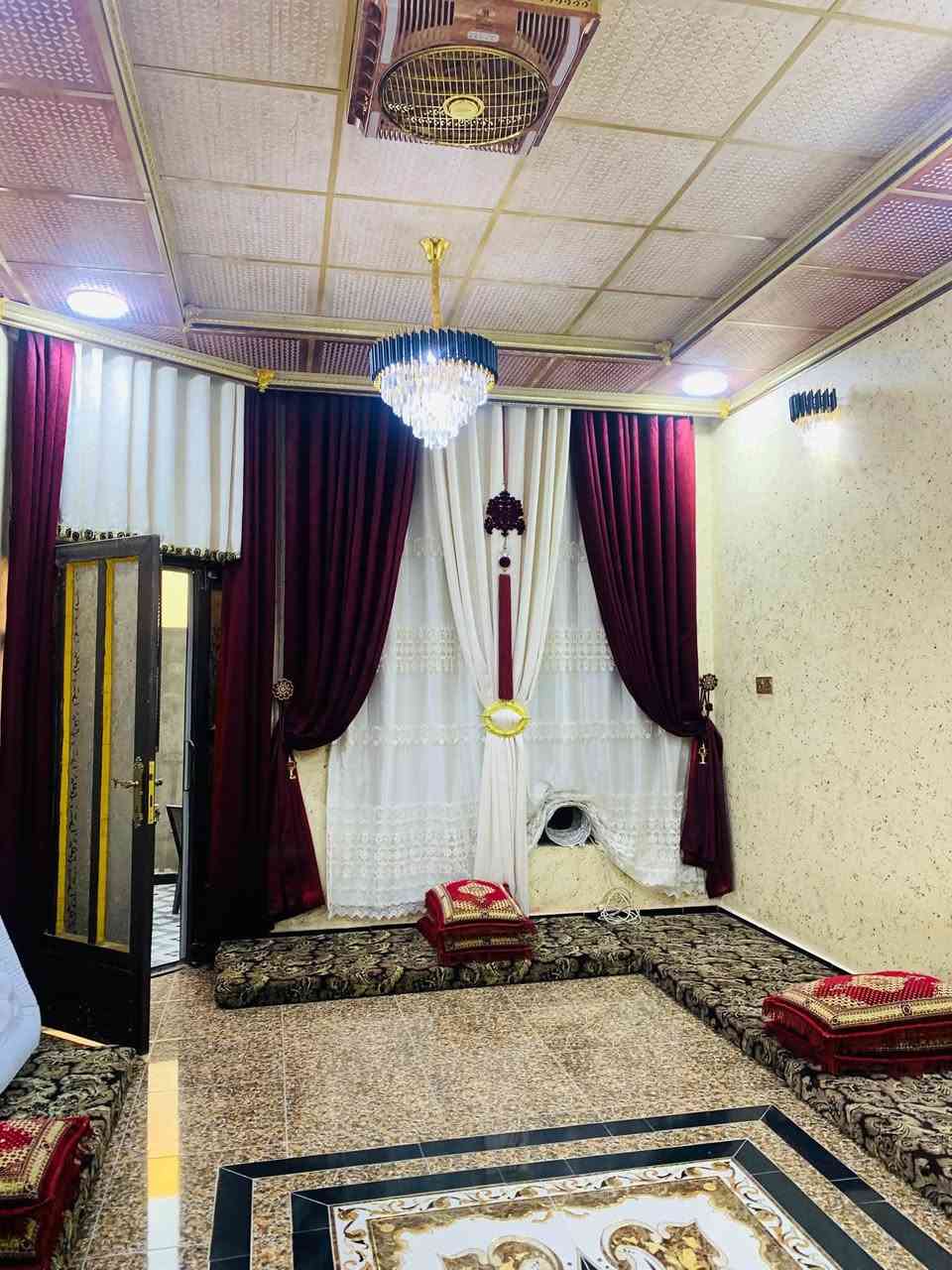 🏠🏠🏠🏠🏠🏠🏠

بسم الله الرحمن الرحيم 
 مشتمل للبيع طابقين بناء حديث بناء 2025 بناء طابوق درجه اولى المشتمل في حي الشهداء ضباط الرابعه المشتمل فول سيراميك وبناء درجه اولى بناء مفصول أضلاع وسقف يتكون من كراج وصحيات خارجيه واستقبال ومطبخ وصاله ومناور2 وحمامات2 وغرفة نوم عدد3 مأسس مجاري خطين ومؤسس ماء ٤ خطوط نضام بوستر صاعد نازل تاني ماء كبير ٢٠٠٠ لتر مؤسس نضام كامرات سبالت دفن 
ملاحضه/البيت يباع مع الأثاث كامل 

🌴1️⃣التسلسل📠/170
🌴2️⃣مساحه🏚️/150m
🌴3️⃣الواجهه🏫/7.50m
🌴4️⃣النزال⛺/20m
🌴5️⃣الشارع🛣️/8m
🌴6️⃣المرقم/
🌴7️⃣اقرب نقطه داله / قرب جامع الشمري
🌴8️⃣خدمات🏞️/ ماء وكهرباء +تبليط
🌴9️⃣السعر/160وبي مجال 
__________________________
1️⃣●اسعار 💵العقارات المعلنة في مكتبنا تُحدد من قبل البائع 💸صاحب العقار وليس المكتب والسعر قابل للتفاوض بين البائع والمشتري📜 

2️⃣●⌛نتميز بعدم رفع سعر العقار من قبلنا ونجمع البائع🌴والمشتري وجهاً لوجه لغرض الاتفاق📝  على السعر النهائي 👍 

3️⃣●🌴قضاء الفلوجه/حي الشهداء شارع ستين 60 قرب نادي الصمود Fallujah, Iraq اذا عندك عقار تريد تعرضه للبيع او تريد تشتري عقار 

4️⃣🌴فقط ارسال المعلومات  على الواتساب او الاتصال على هواتف المكتب .. 

☎️نستقبل هواتفكم على الارقام التاليه 

☎️ابو عبدالله العيساوي 
*********** (الواتساب) 
***********
☎️***********
