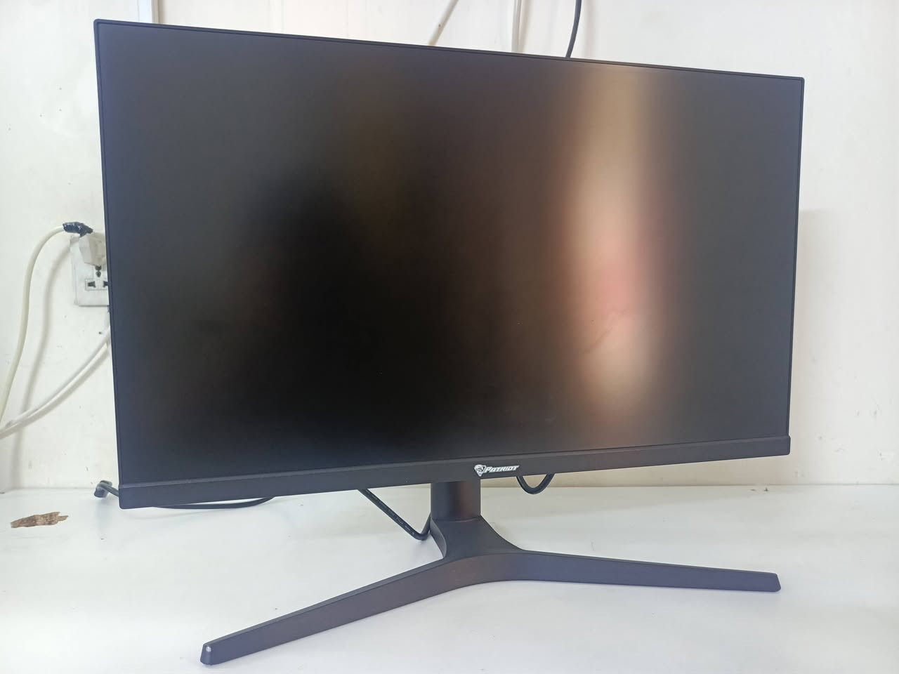 السلام عليكم 
كيس + شاشة + ملحقات للبيع
كيس مواصفاتة
r5 pro 3350g + stock cooler
rx 570 8gb asrock
mb msi a520m-a pro
ram 16 8*2 3200mhz lexar
ssd 120gb addlink
hdd 1tb
psu 500w warrior
case gamdias 3 fan مكسورة جامته
شاشة patriot ماخذها من انس
180hz 24 inch 0.5 ms fast ips
ملحقات ماوس لوجتك g402  Hyperion fury
كيبورد ردراكون اش
يو بي اس 1500va

السعر 600 الف
رقمي ***********
عنواني الدورة الميكانيك توصيل ماعندي
